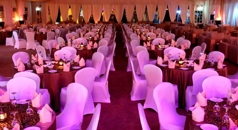 Safir Fintas Hotel Kuwait Kuwait City Exterior foto The Grand Ballroom